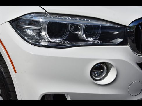 Used 2016 BMW X5 xDrive40e AWD/4WD image 45