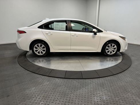 Used 2023 Toyota Corolla LE image 15