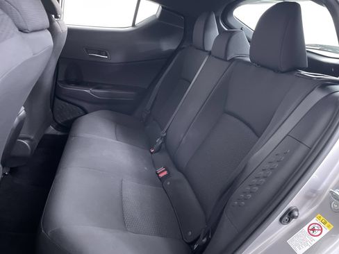 Used 2019 Toyota C-HR XLE FWD image 19