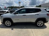 Used 2024 Jeep Compass Sport image 5