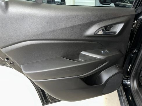 Certified 2024 Chevrolet Trax LS w/ LS Convenience Package image 15