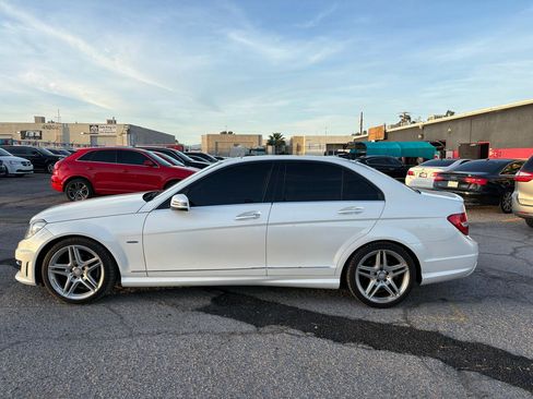 Used 2012 Mercedes-Benz C 250 Sedan w/ Multimedia Pkg image 3