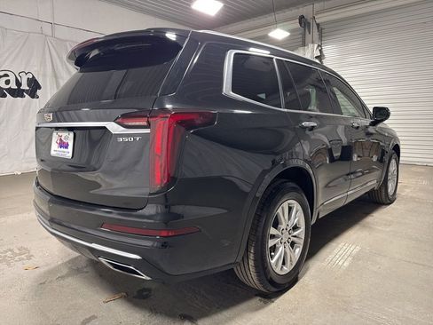 Used 2023 Cadillac XT6 Luxury FWD image 7