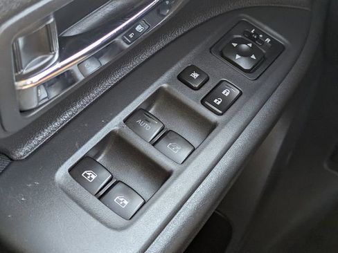 Used 2017 Mitsubishi Outlander ES FWD image 22