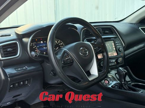 Used 2019 Nissan Maxima Platinum w/ Illumination Package FWD image 10