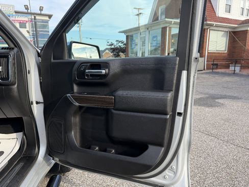 Used 2019 Chevrolet Silverado 1500 LT w/ All-Star Edition AWD/4WD image 21
