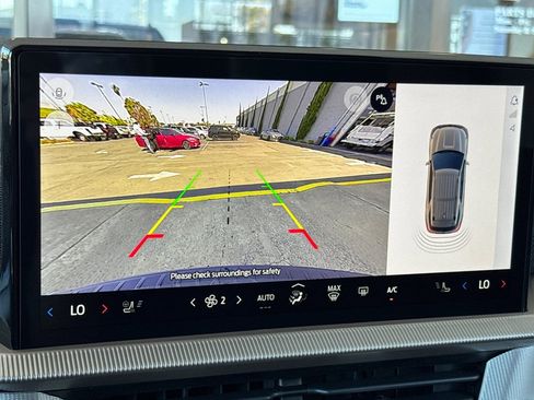 New 2025 Ford Explorer Active w/ Active Comfort Package image 22