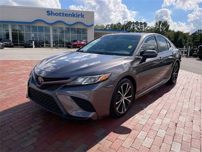 Used 2020 Toyota Camry SE
