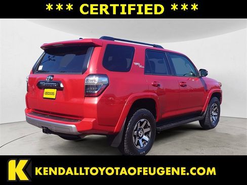 Certified 2024 Toyota 4Runner TRD Off-Road Premium image 5
