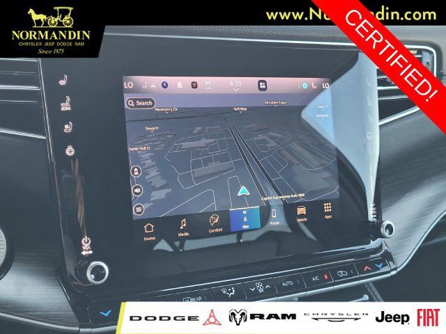 Certified 2024 Jeep Wagoneer Series II w/ Flexible Seating Group RWD image 9