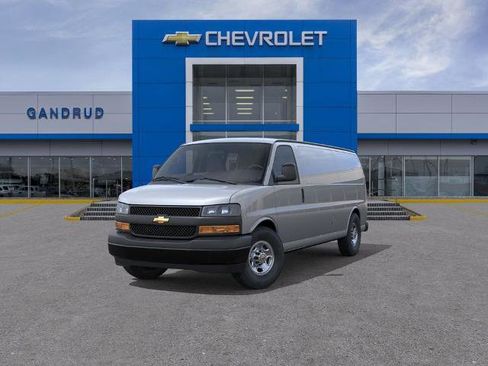 New 2026 Chevrolet Express 3500 Extended w/ Driver Convenience Package RWD image 8