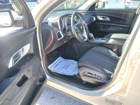 Used 2015 Chevrolet Equinox LT w/ Driver Convenience Package image 9