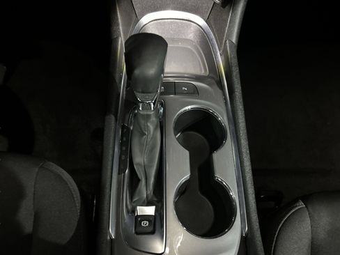 Used 2024 Chevrolet Malibu LT image 18