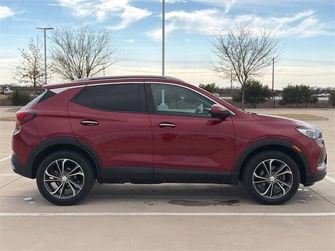 Used 2020 Buick Encore GX Select image 10