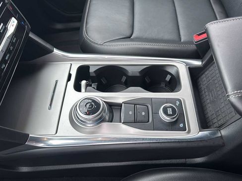 Used 2022 Ford Explorer Limited w/ Equipment Group 301A image 27