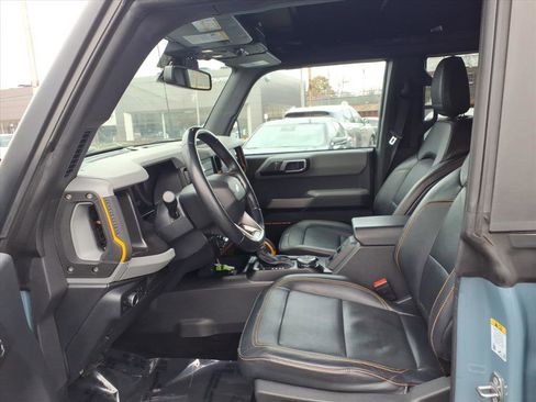 Used 2021 Ford Bronco Badlands image 17