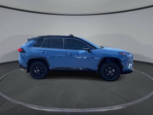 Certified 2025 Toyota RAV4 XSE AWD/4WD image 9