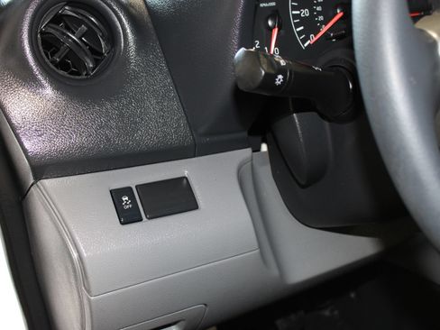 Used 2019 Nissan NV200 S w/ Cruise Control Package FWD image 18