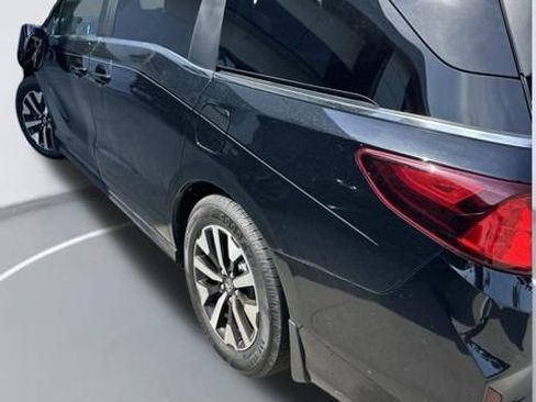 Used 2025 Honda Odyssey EX-L image 5
