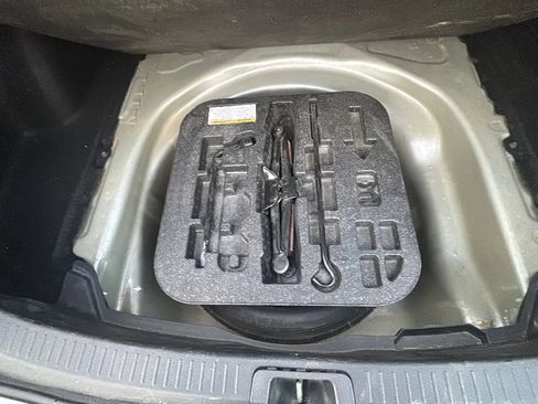 Used 2024 Toyota Corolla LE FWD image 18