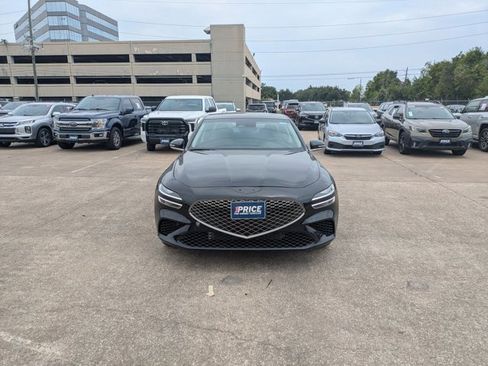Used 2025 Genesis G70 2.5T image 2