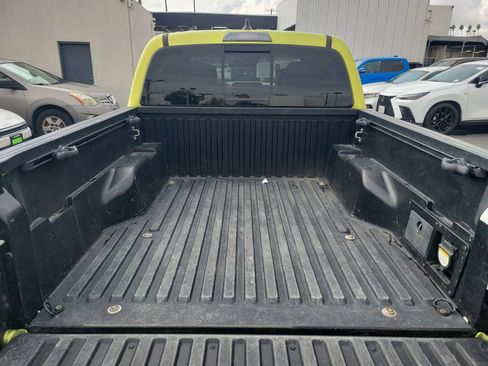 Used 2022 Toyota Tacoma TRD Pro image 9