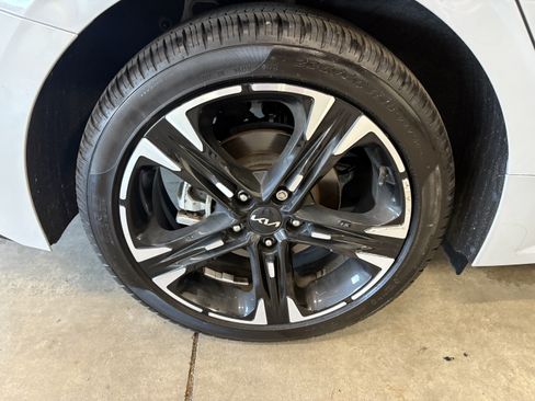 Used 2023 Kia K5 GT-Line FWD image 29
