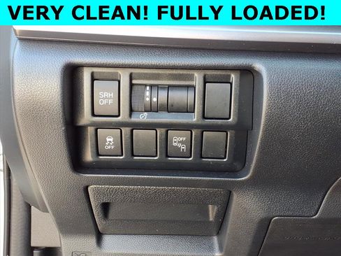 Used 2019 Subaru Crosstrek 2.0i Limited w/ Moonroof Package image 16