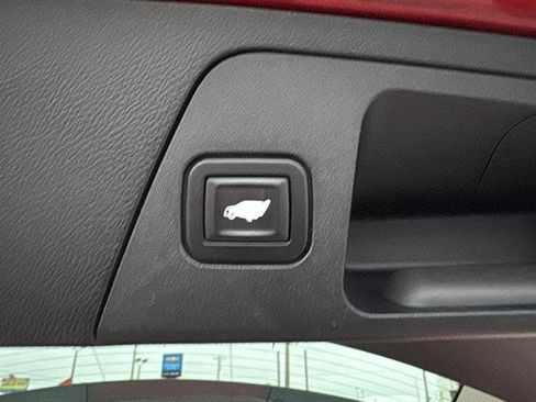 Used 2020 Buick Envision Essence image 13