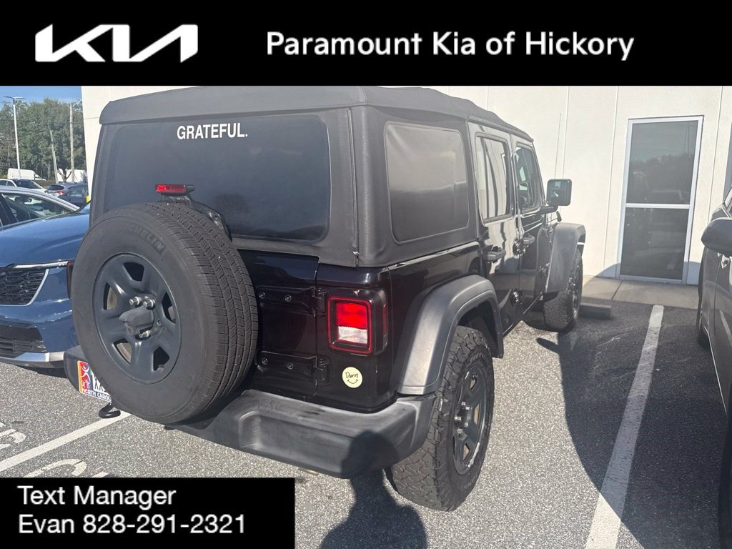 Used 2018 Jeep Wrangler Unlimited Sport AWD/4WD image 12