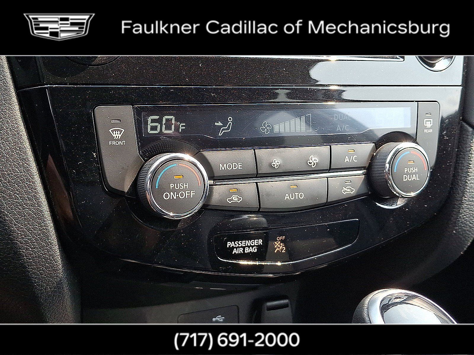 Used 2020 Nissan Rogue SL AWD/4WD image 15
