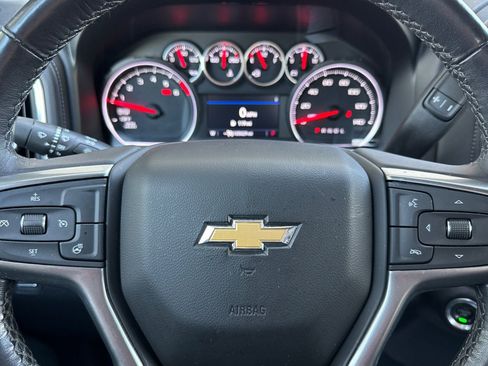 Used 2021 Chevrolet Silverado 1500 LT RWD image 24