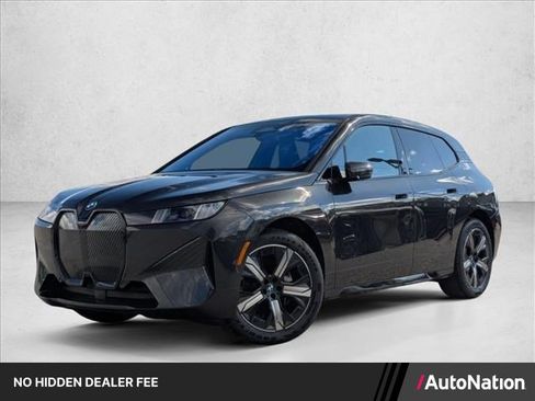 Used 2026 BMW iX xDrive60 w/ Premium Package AWD/4WD image 1