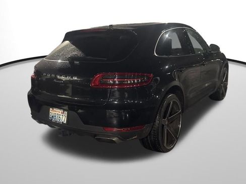 Used 2018 Porsche Macan image 31