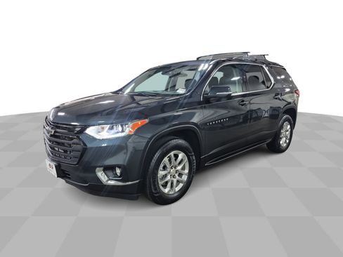 Certified 2021 Chevrolet Traverse LT FWD image 5