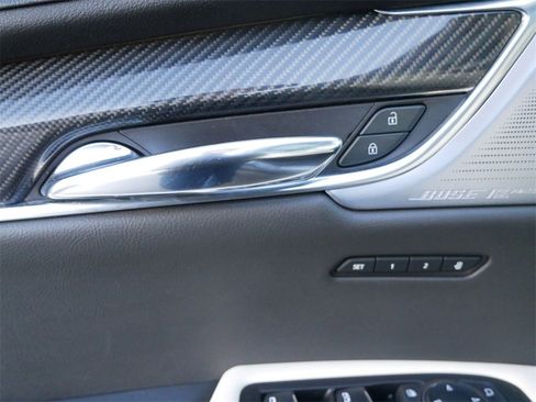 Used 2020 Cadillac XT6 Sport w/ LPO, Floor Liner Package image 14