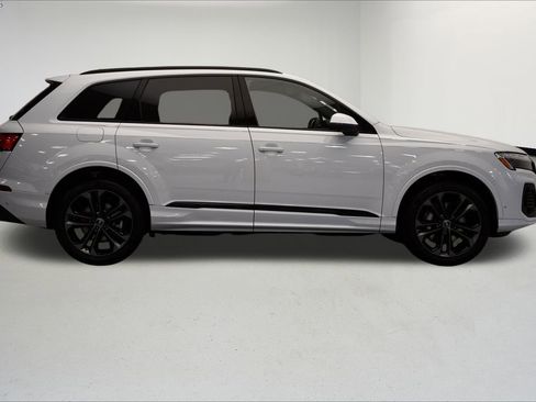 Used 2025 Audi Q7 3.0T Premium Plus w/ Premium Plus Package image 6