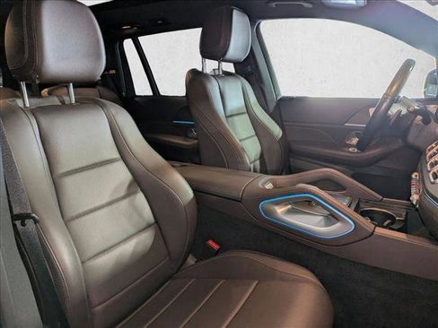 Used 2022 Mercedes-Benz GLS 450 4MATIC image 22