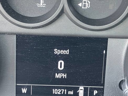 Used 2025 Chevrolet Silverado 1500 W/T RWD image 14