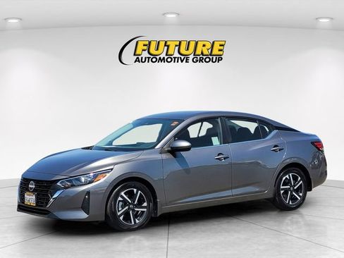 Certified 2025 Nissan Sentra SV w/ All-Weather Package FWD image 5