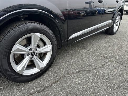 Used 2024 Audi Q7 2.0T Premium Plus image 12