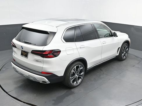New 2026 BMW X5 xDrive50e AWD/4WD image 38