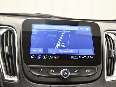 Used 2024 Chevrolet Malibu LT image 24