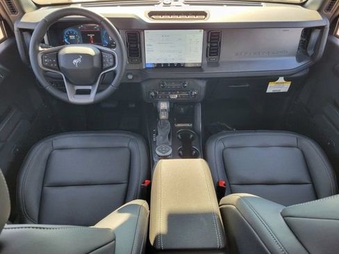 New 2025 Ford Bronco Badlands AWD/4WD image 10