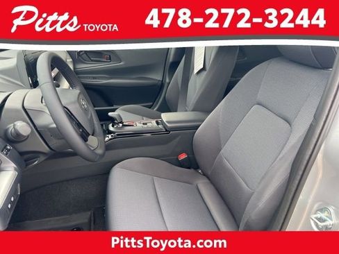 New 2026 Toyota Prius LE image 11