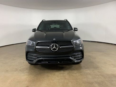 Used 2022 Mercedes-Benz GLE 350 4MATIC w/ AMG Line Exterior image 3