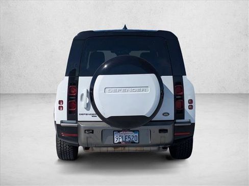 Certified 2023 Land Rover Defender 130 X-Dynamic SE image 7