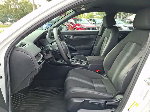 Used 2024 Honda Civic Sport image 13