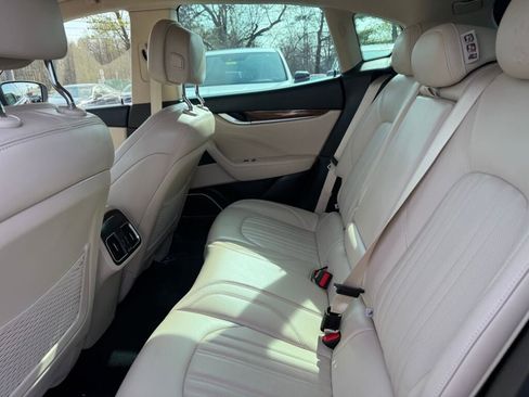 Used 2017 Maserati Levante S image 24