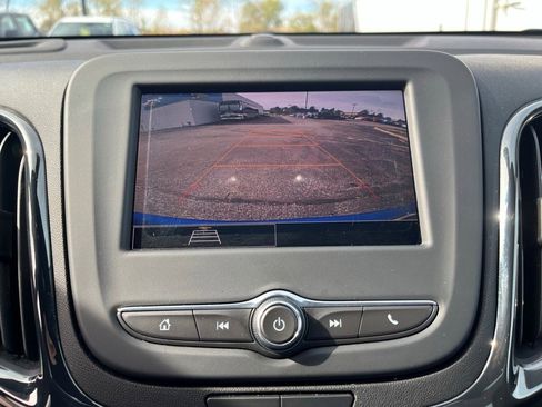 Certified 2024 Chevrolet Equinox RS image 20